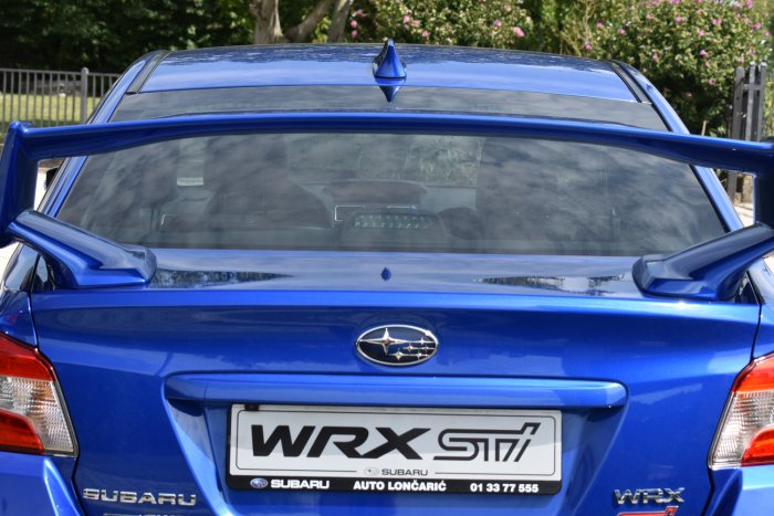 Subaru IMPREZA 2,5 WRX STI LEGENDARY edition - Slika 9