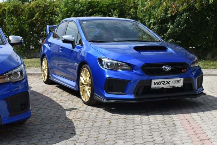 Subaru IMPREZA 2,5 WRX STI LEGENDARY edition